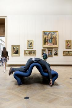 AU MUSÉE